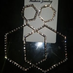 Earrings (cubic zirconia)